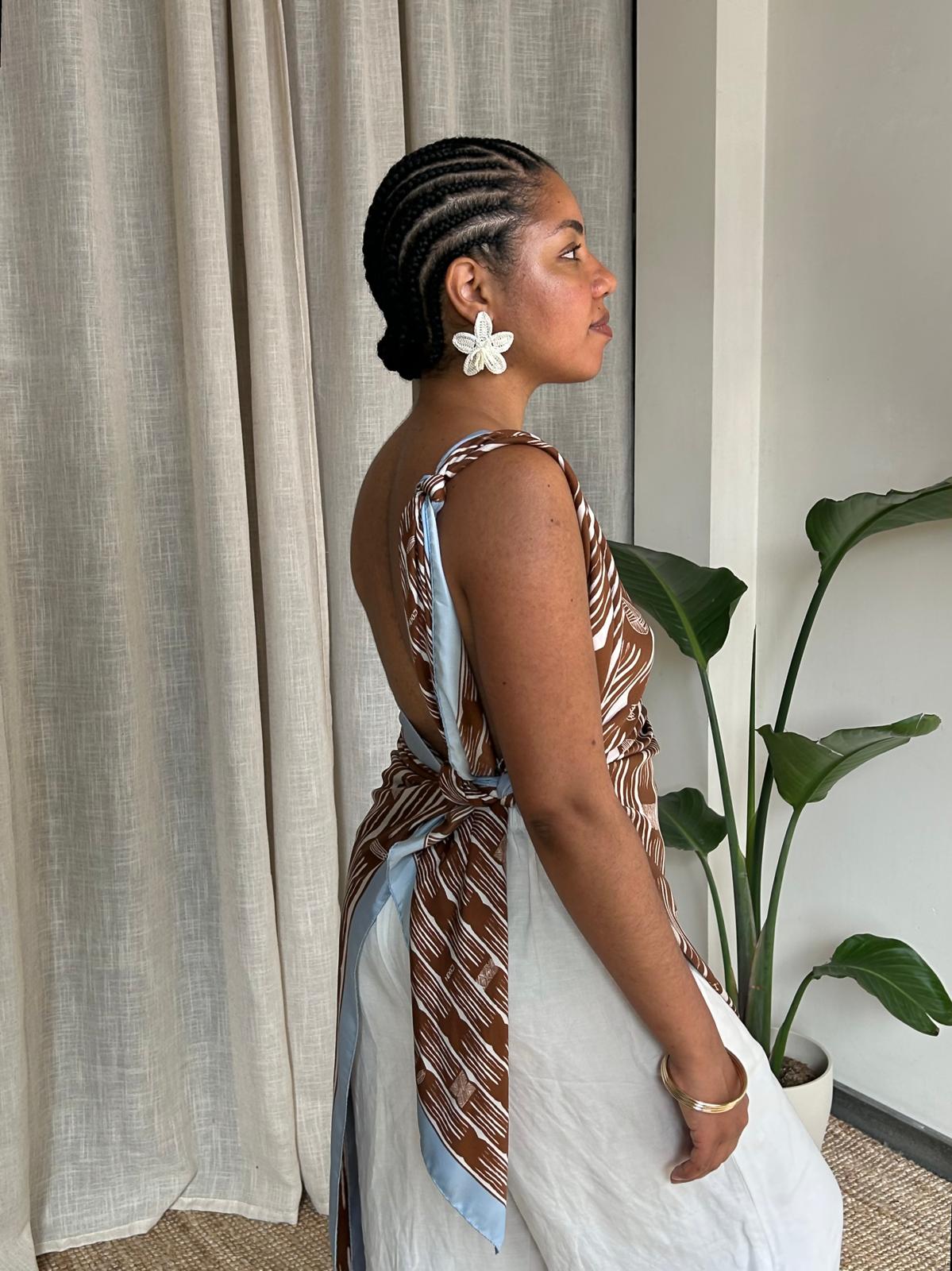 The Asymmetric Backless